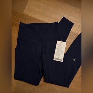 Lululemon Wunder Train HR Tight 28” Pockets Size 4